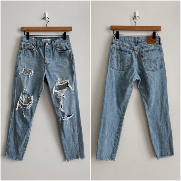 LEVI’S • Wedgie Fit Jeans in Collateral Damage - Picture 3 of 12